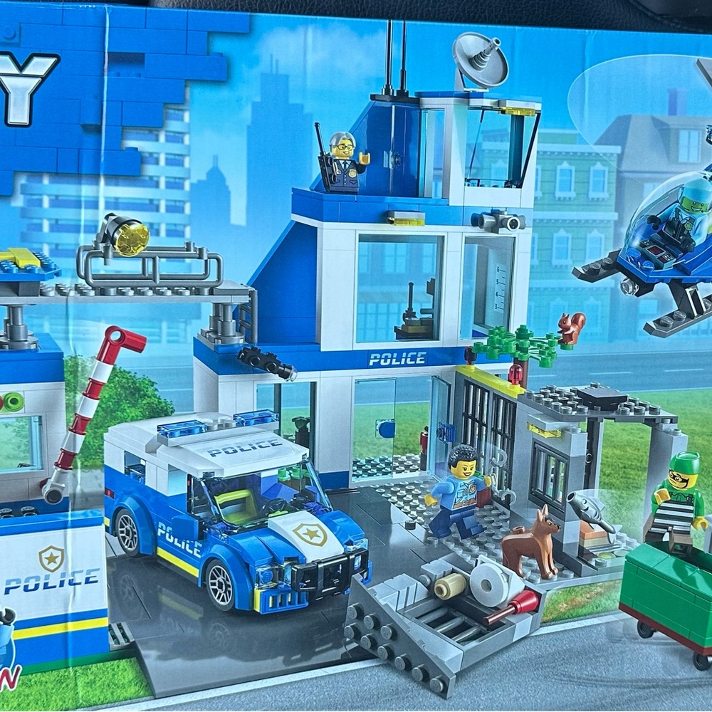 LEGO City Police Station Building Set